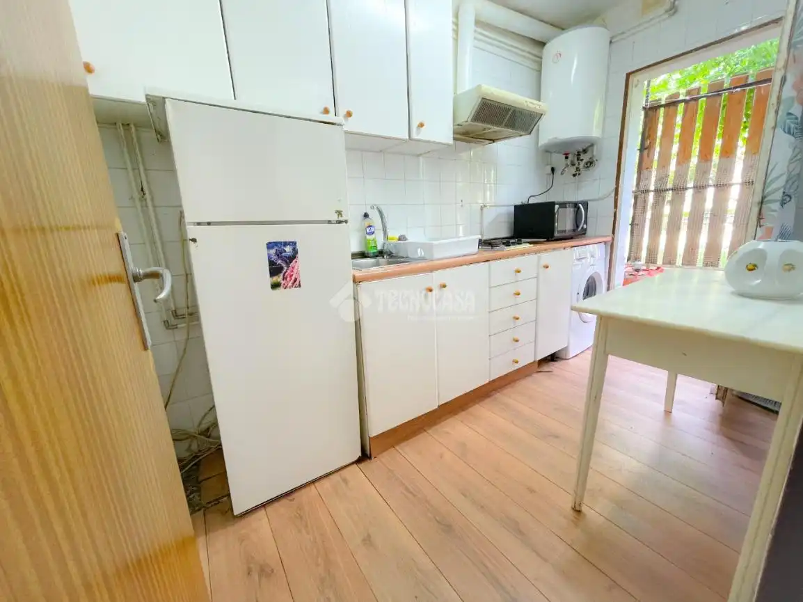 Cocina de Piso en venta en Guadarrama con Calefacción, Terraza y Piscina comunitaria