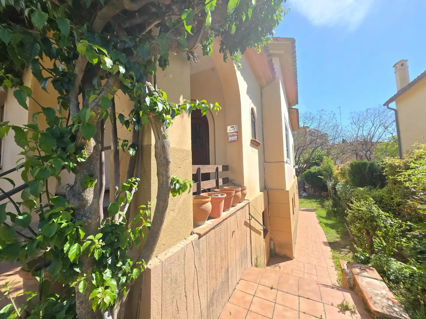 Jardí de Casa o xalet en venda en Sant Just Desvern amb Aire condicionat, Calefacció i Jardí privat