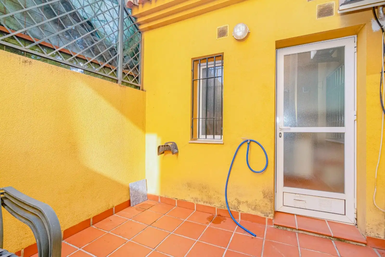 Jardí de Casa adosada en venda en Cájar amb Aire condicionat, Calefacció i Terrassa