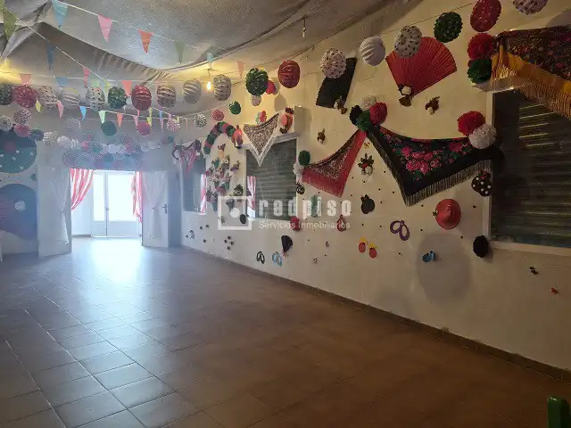 Local de lloguer en Pantoja