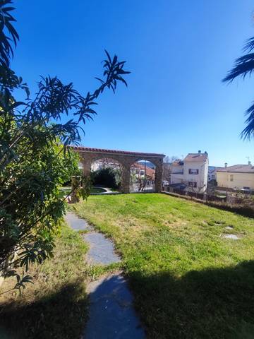 Casa-chalet en Venta en Los Pinos - El Pilar
