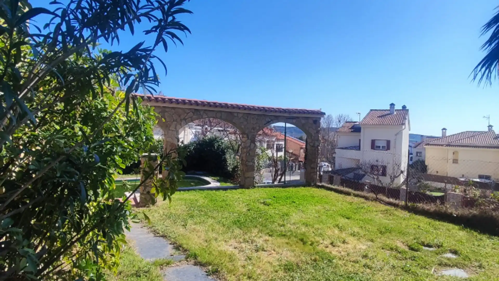 Vista exterior de Casa o chalet en venta en Plasencia con Aire acondicionado, Calefacción y Terraza