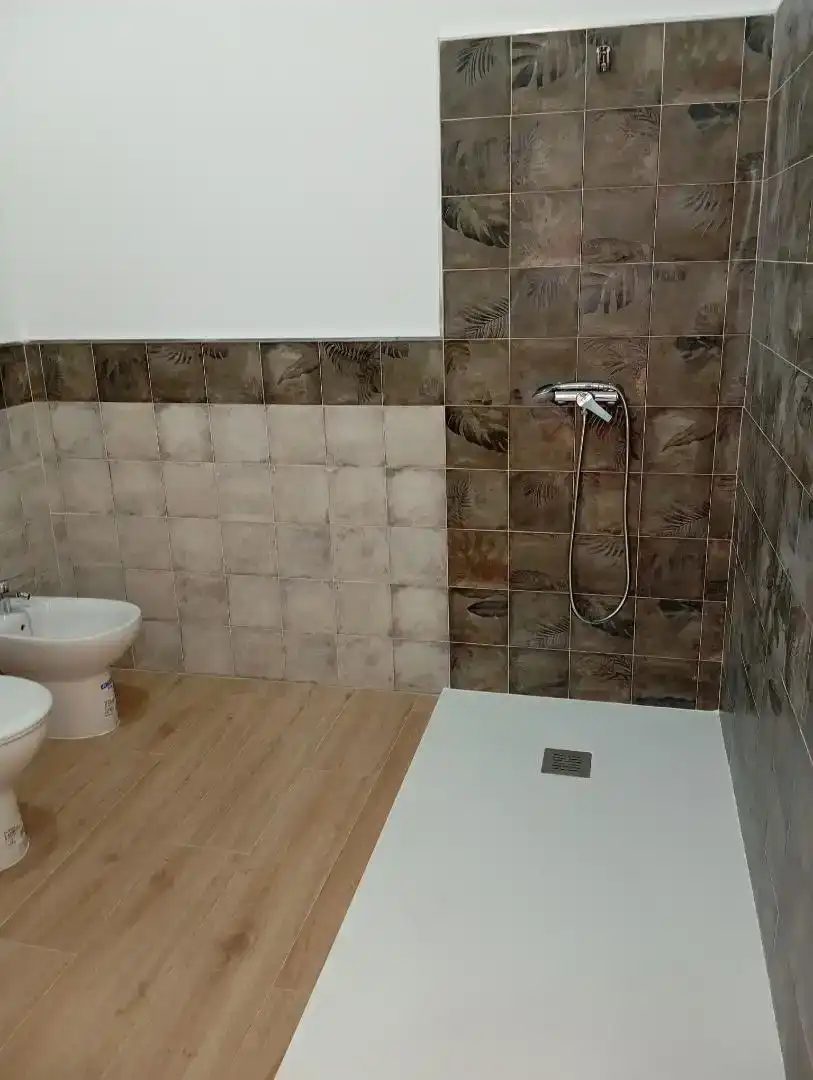 Baño de Apartamento en venta en Marchena con Aire acondicionado