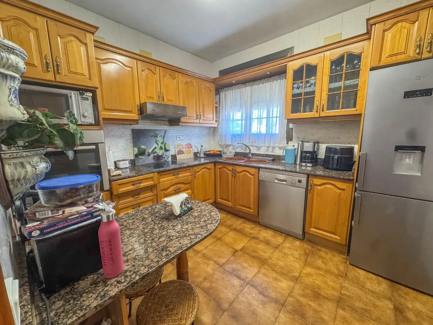 Cocina de Casa o chalet en venta en Sant Esteve Sesrovires con Aire acondicionado, Calefacción y Balcón