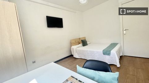 Foto 3 de Habitació a El Plantinar – Avda. La Paz - El Juncal, Sevilla Capital