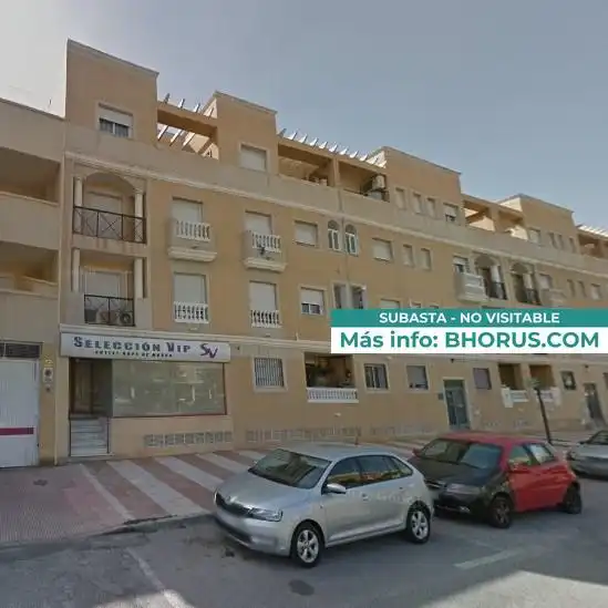 Piso con piscina en venta en REINO DE ESPAÑA (R) 27, imagen 2