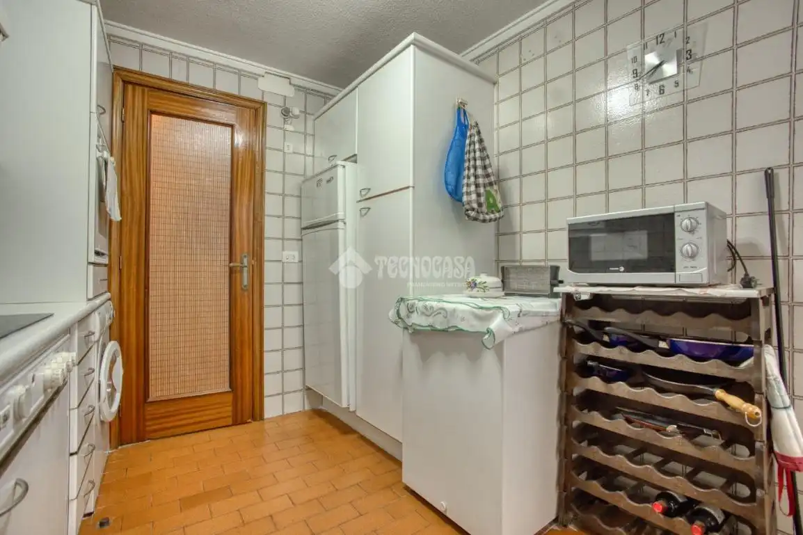 Küche von Wohnung zum Verkauf in Salamanca mit Heizung, Abstellraum und Möbliert