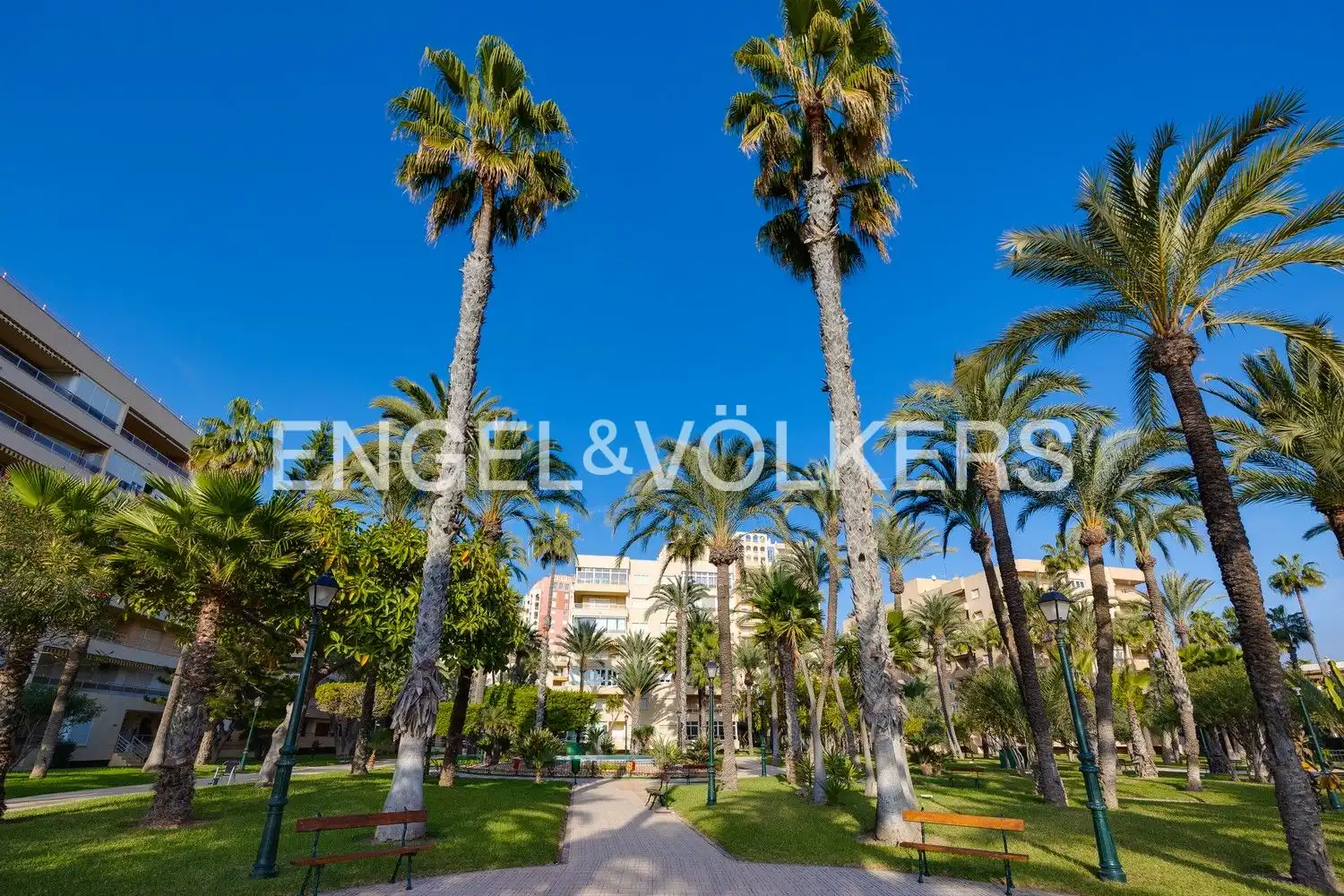 Exterior view of Flat for sale in Torrevieja  with Air Conditioner, Heating and Private garden