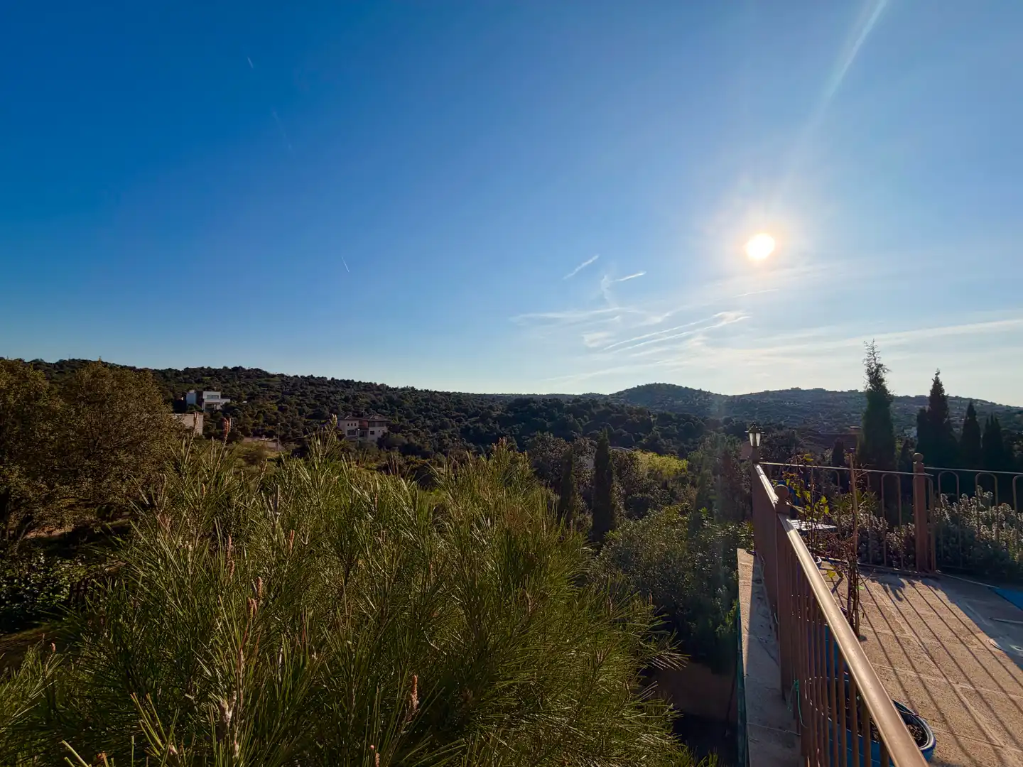 Vista exterior de Casa o chalet en venta en  Toledo Capital con Jardín privado, Trastero y Piscina