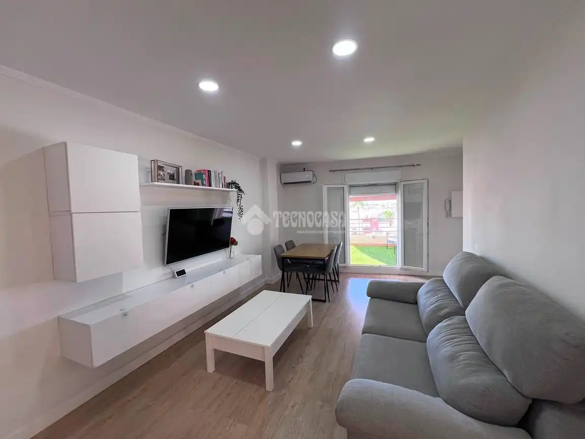 Sala de estar de Ático en venta en Aljaraque con Calefacción