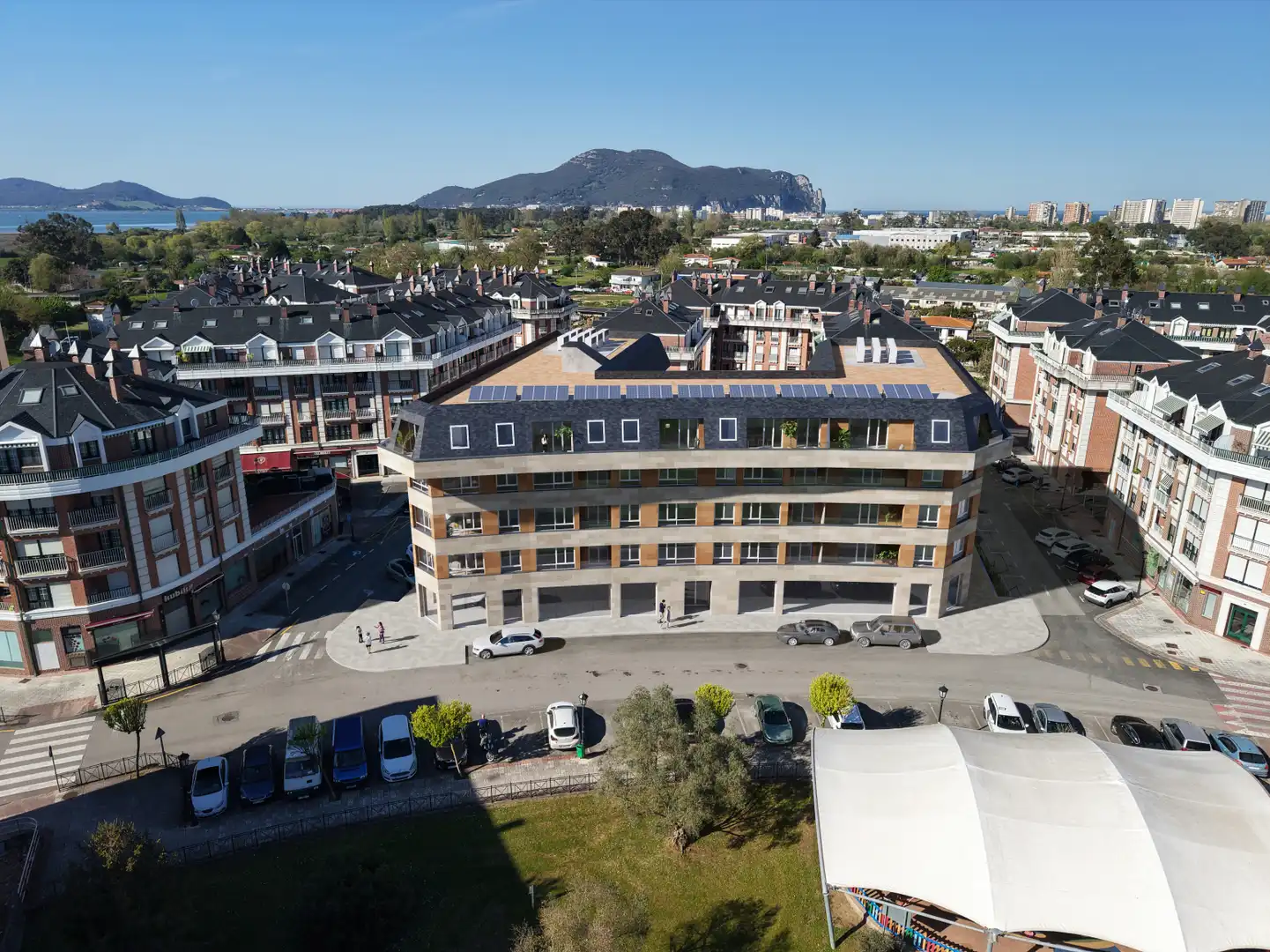 Vista exterior de Ático en venta en Colindres con Calefacción y Terraza
