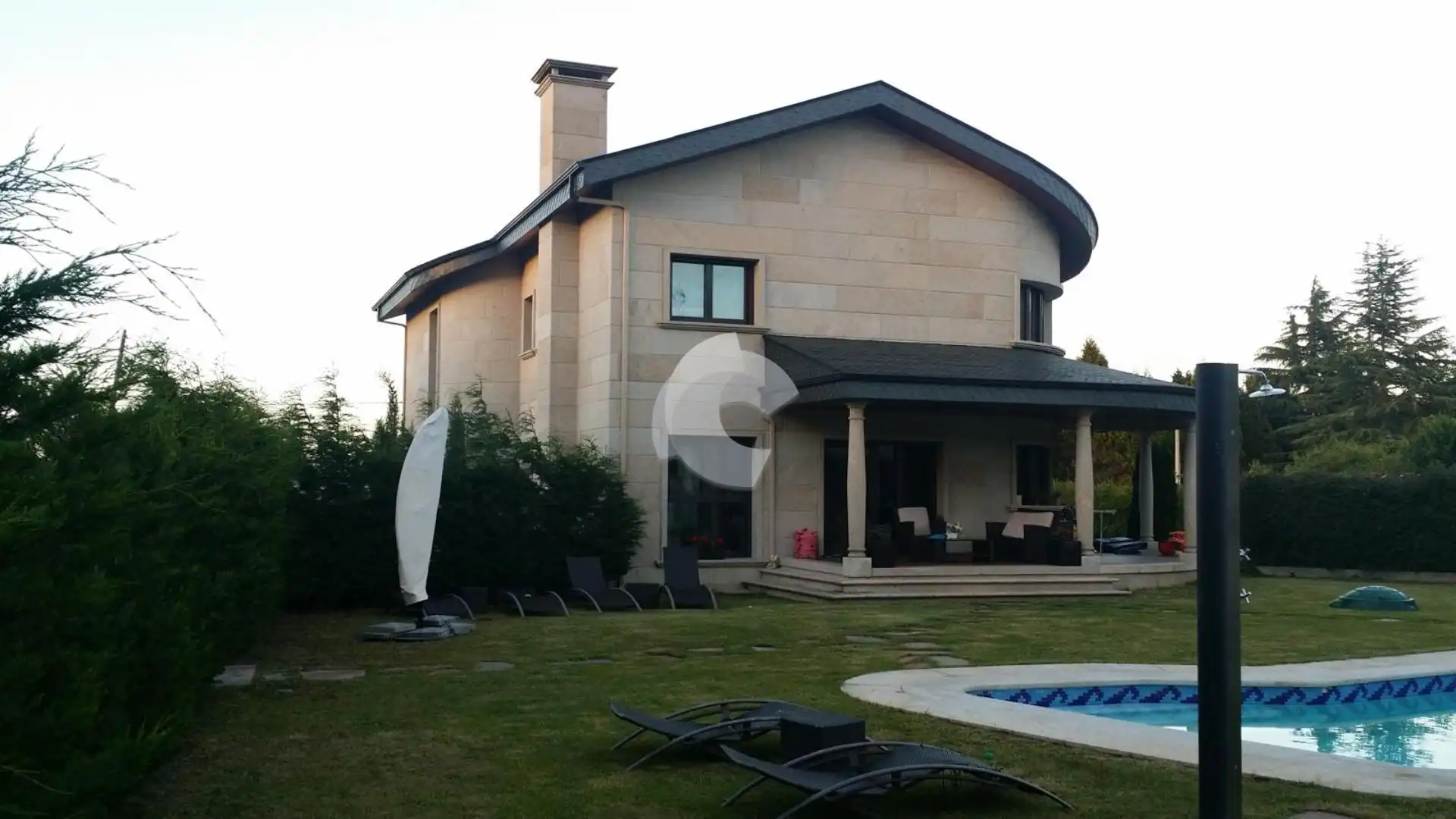 Jardín de Casa o chalet en venta en San Cibrao das Viñas con Calefacción, Jardín privado y Piscina