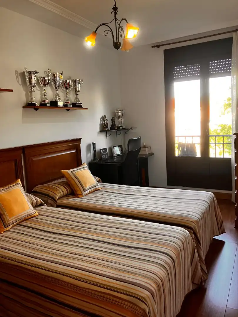 Habitación de Piso en venta en Ocaña con Calefacción, Trastero y Piscina comunitaria