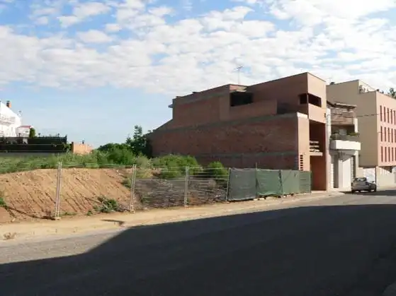 Terrenos y solares en venta en Carrer Segrià, imagen 6