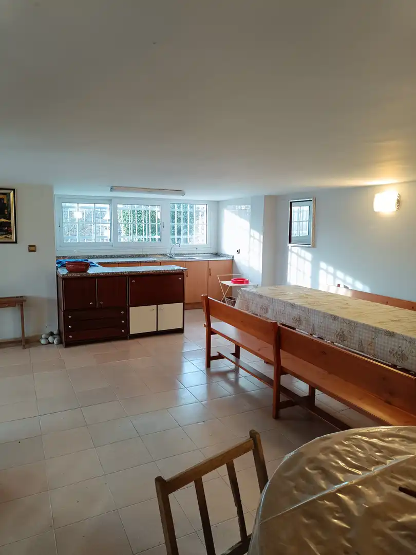Cuina de Casa o xalet en venda en Aguilar de Campoo amb Calefacció i Terrassa