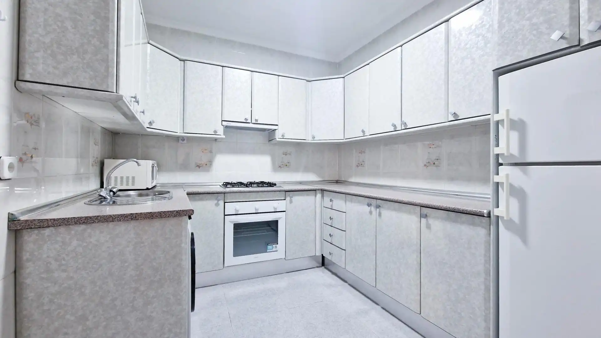 Cocina de Casa o chalet en venta en Nogales con Calefacción, Jardín privado y Terraza