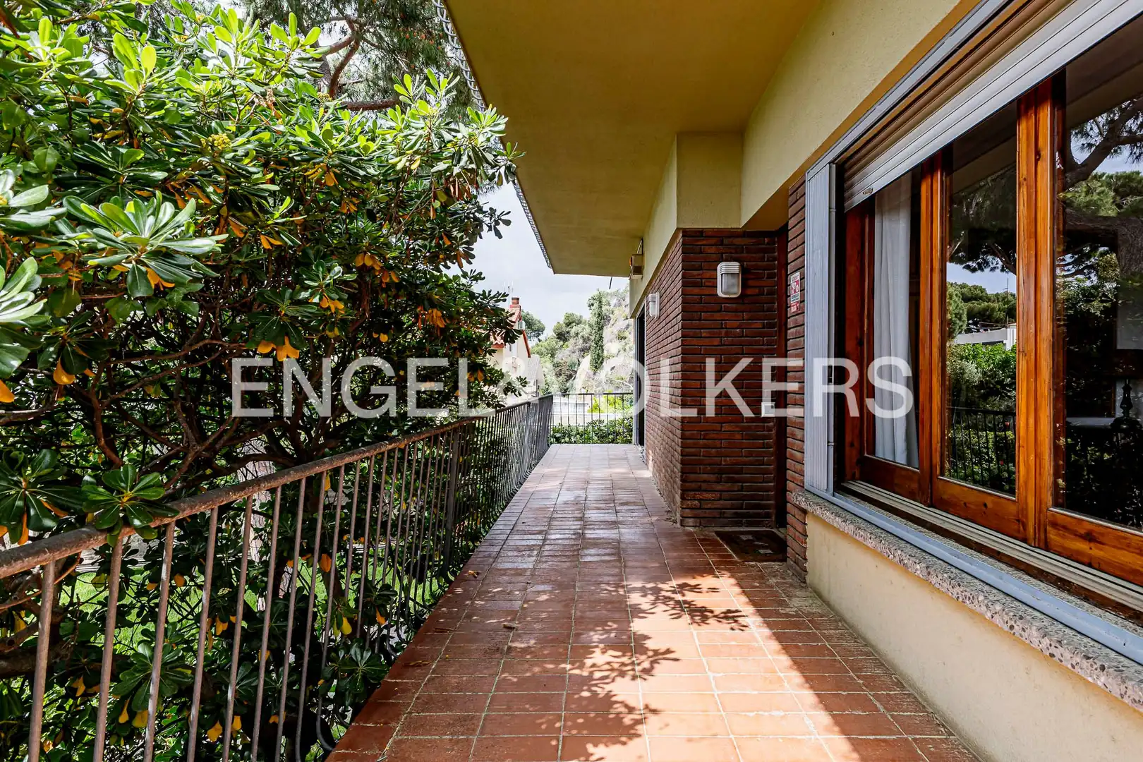 Terrassa de Casa o xalet en venda en Castelldefels amb Aire condicionat, Calefacció i Jardí privat
