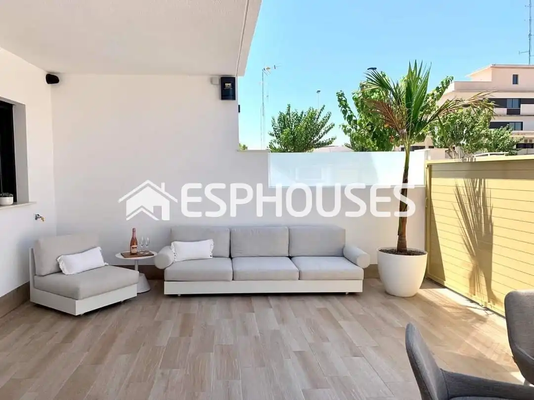 Terrassa de Apartament en venda en Pilar de la Horadada ciudad