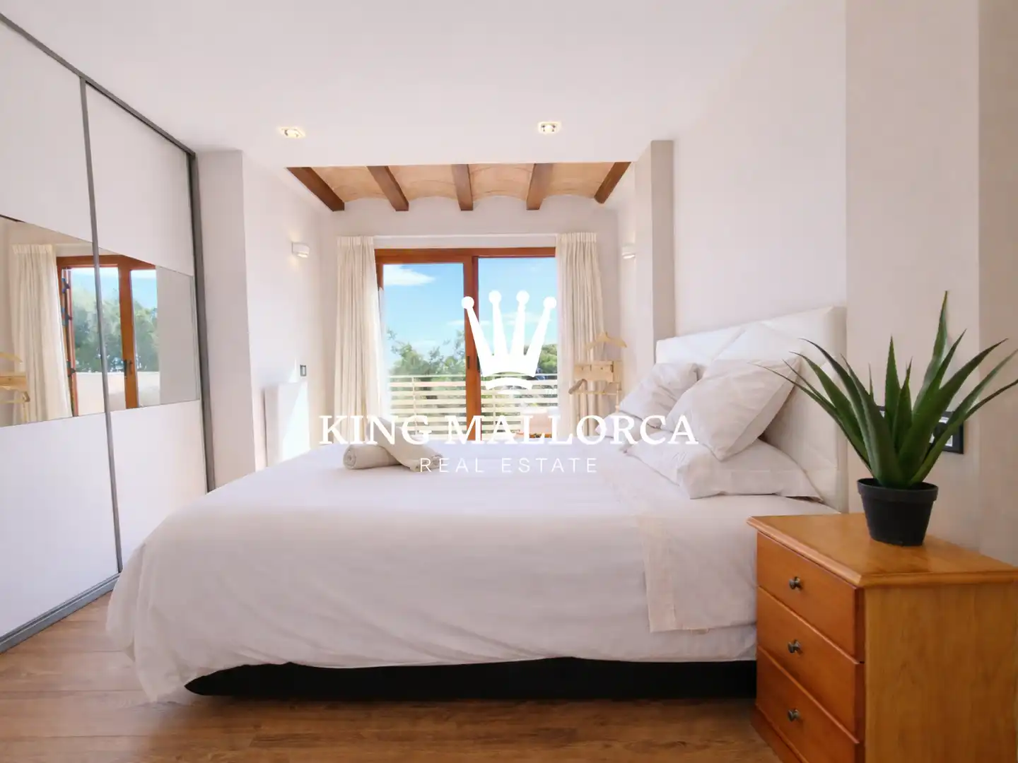 Bedroom of Attic for sale in Calvià  with Air Conditioner, Heating and Terrace