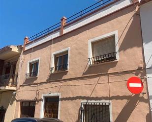 Vista exterior de Pis en venda en Villarrobledo amb Terrassa