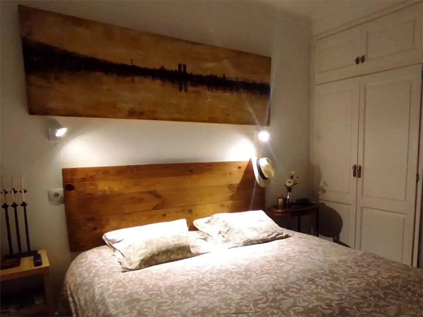 Habitación de Casa adosada en venta en L'Escala con Aire acondicionado y Balcón