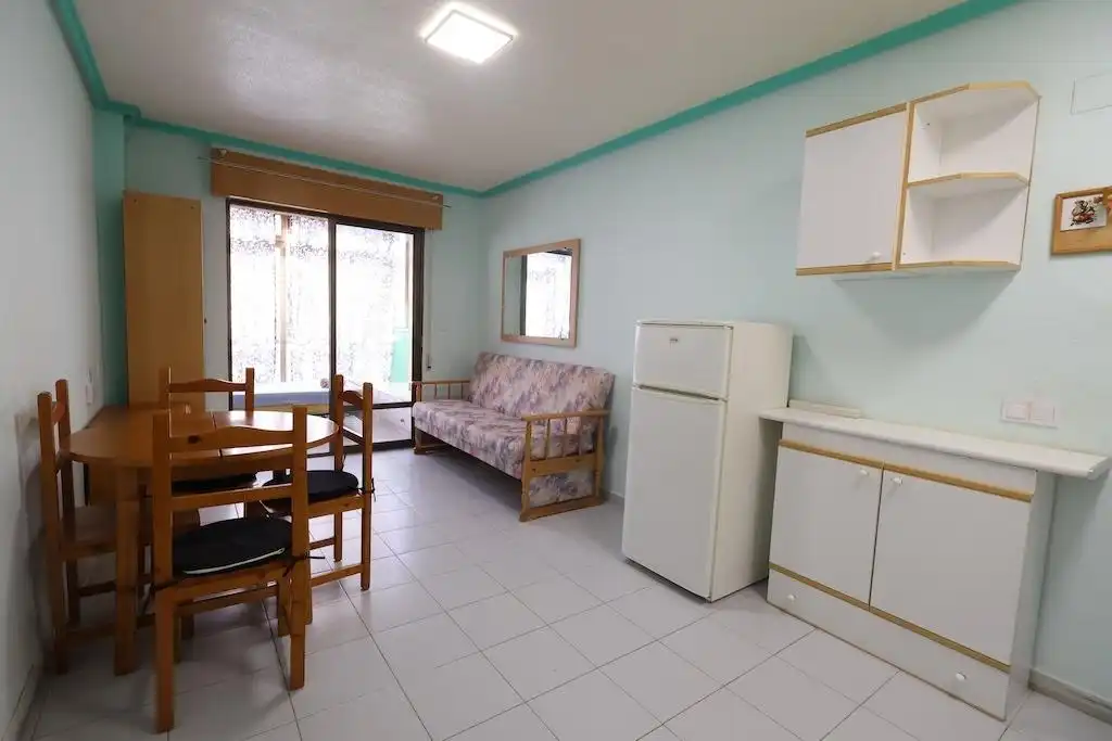 Apartament en venda a Zona Carrefour - Urbanizaciones, imagen 3