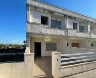 Exterior view of Single-family semi-detached for sale in Almazora / Almassora  with Air Conditioner, Terrace and Swimming Pool