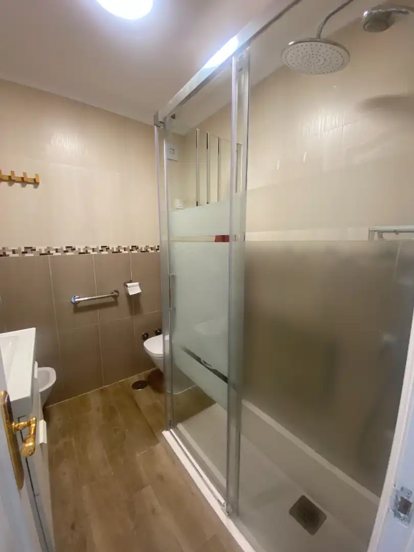 Baño de Piso de alquiler en Málaga con Terraza, Amueblado y Lavadora