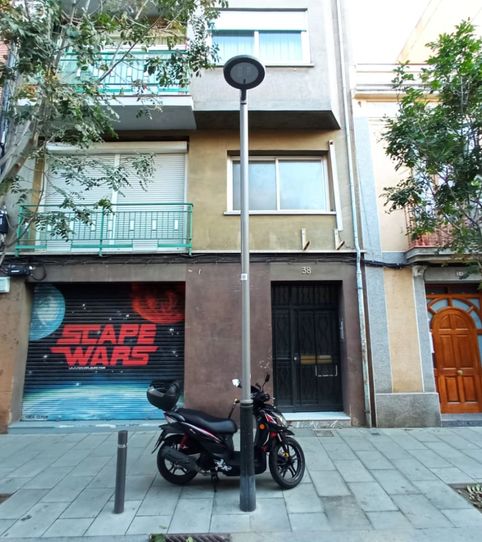 Foto 2 de Piso en venta en C/ Roses, Sants, Barcelona Capital