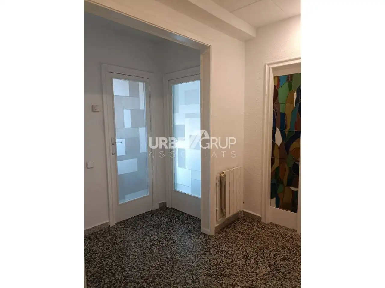 Piso con terraza en venta en Calle Alguersuari i Pascual, imagen 3
