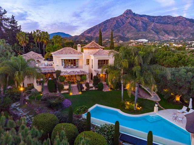 Casa-chalet en Venta en Lomas de Marbella Club