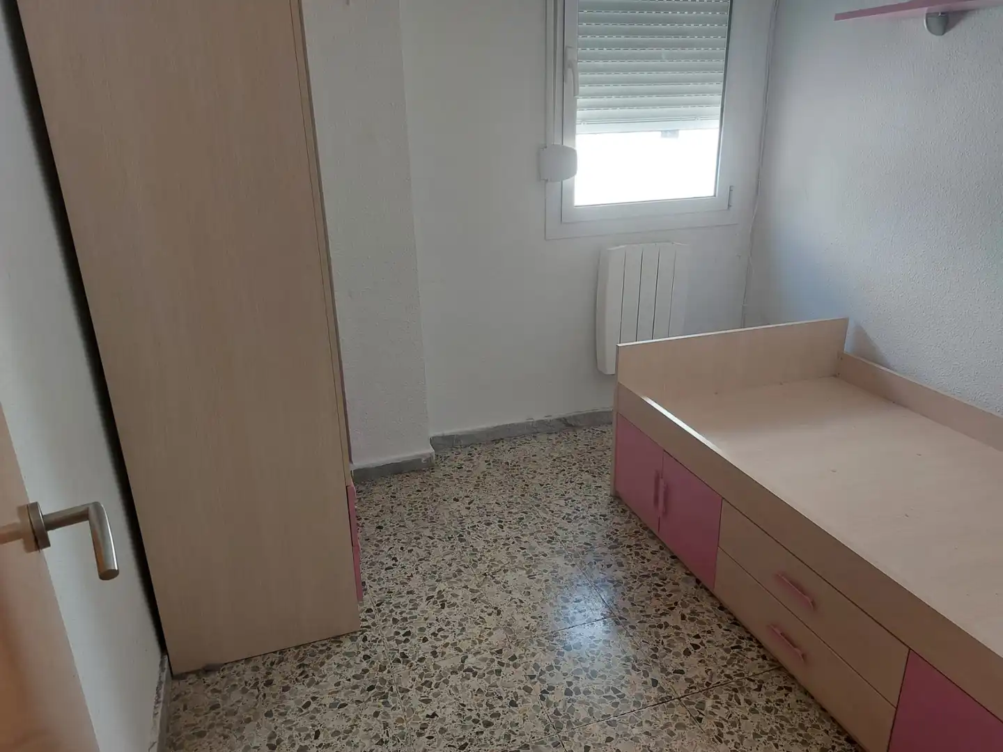 Habitación de Piso en venta en Quart de Poblet con Aire acondicionado, Horno y Balcón