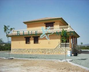 Vista exterior de Casa o xalet en venda en Lorca amb Calefacció, Jardí privat i Terrassa