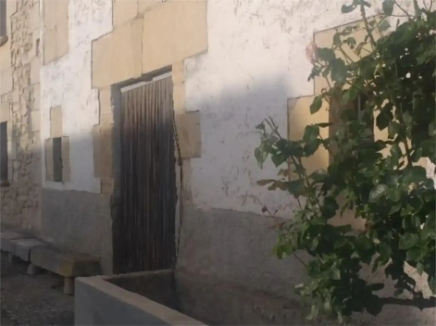 Vista exterior de Casa adosada en venda en Condado de Treviño