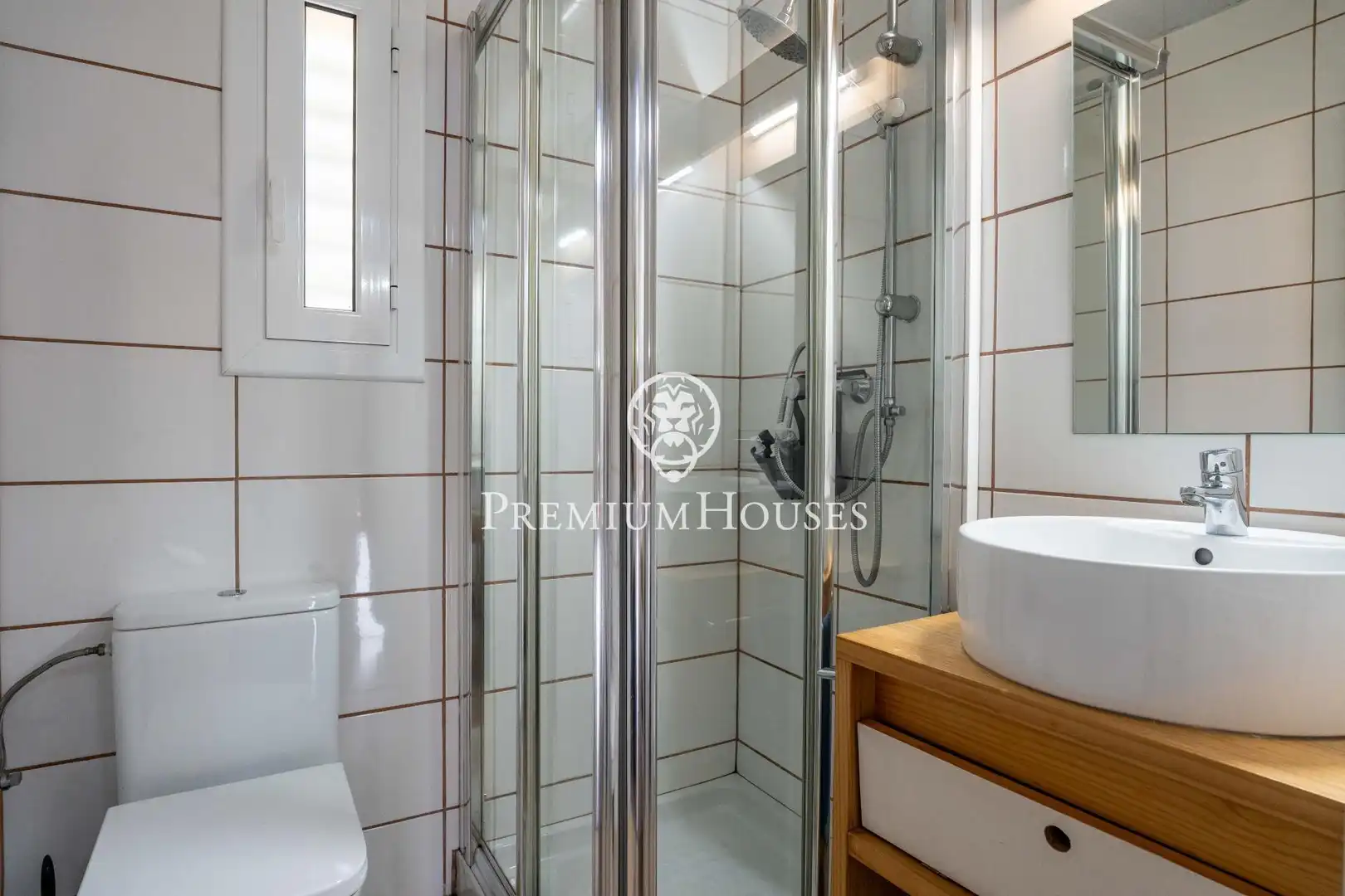 Bathroom of Flat for sale in Gavà Mar