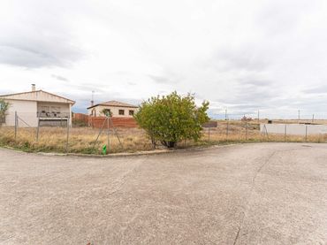 Terreno residencial en venta en C/ SANCHO PANZA 1