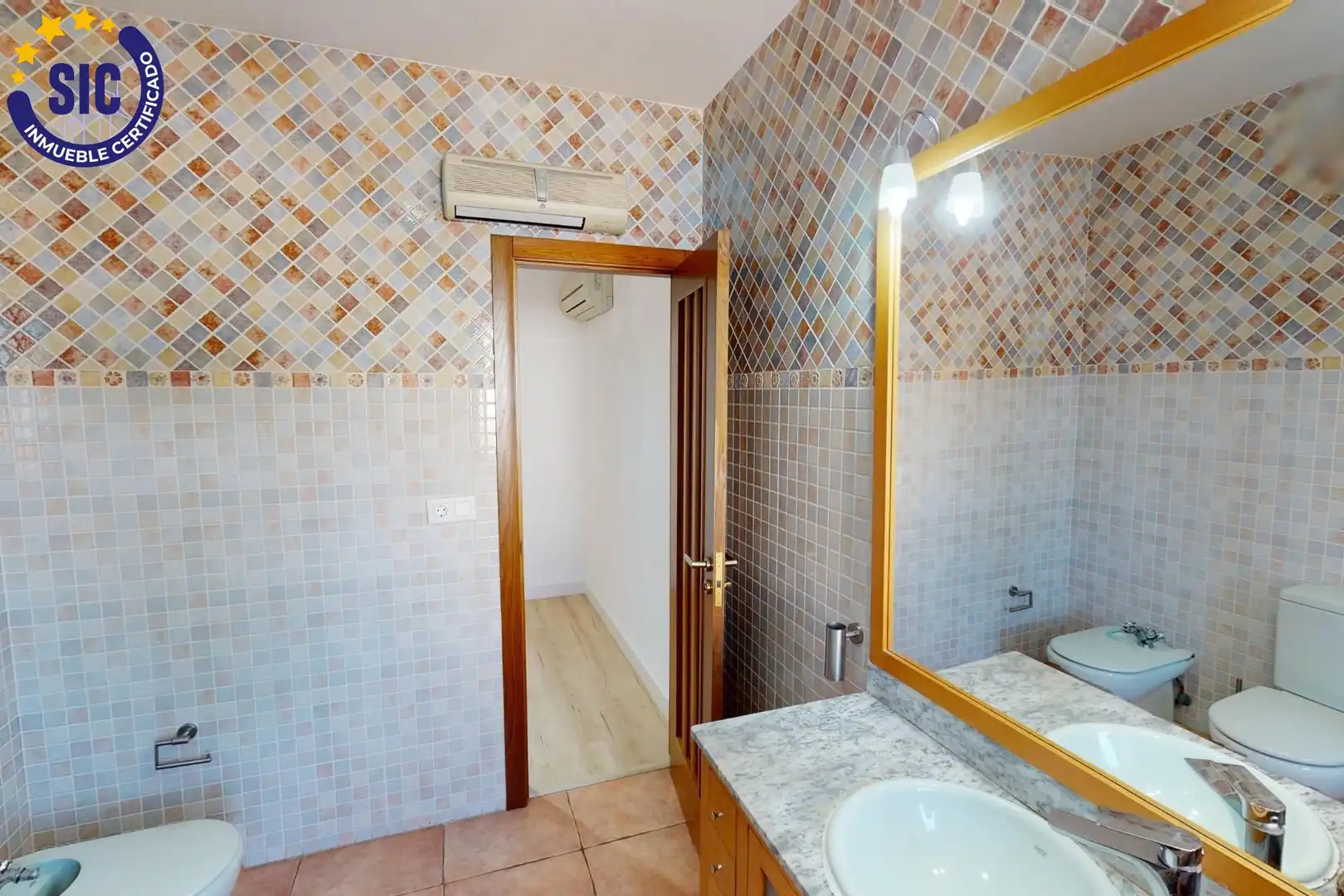Bany de Casa o xalet en venda en Benicasim / Benicàssim amb Aire condicionat, Jardí privat i Parquet