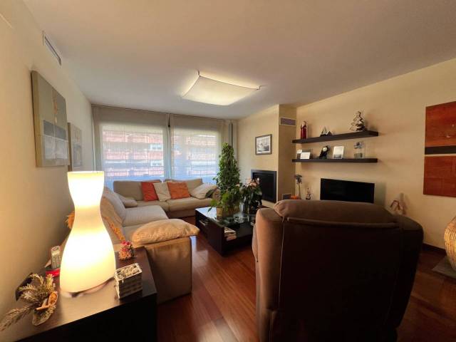 Piso en Venta en Centre - Passeig i Rodalies