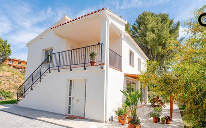 Außenansicht von Haus oder Chalet miete in Sant Pere de Ribes mit Terrasse und Balkon