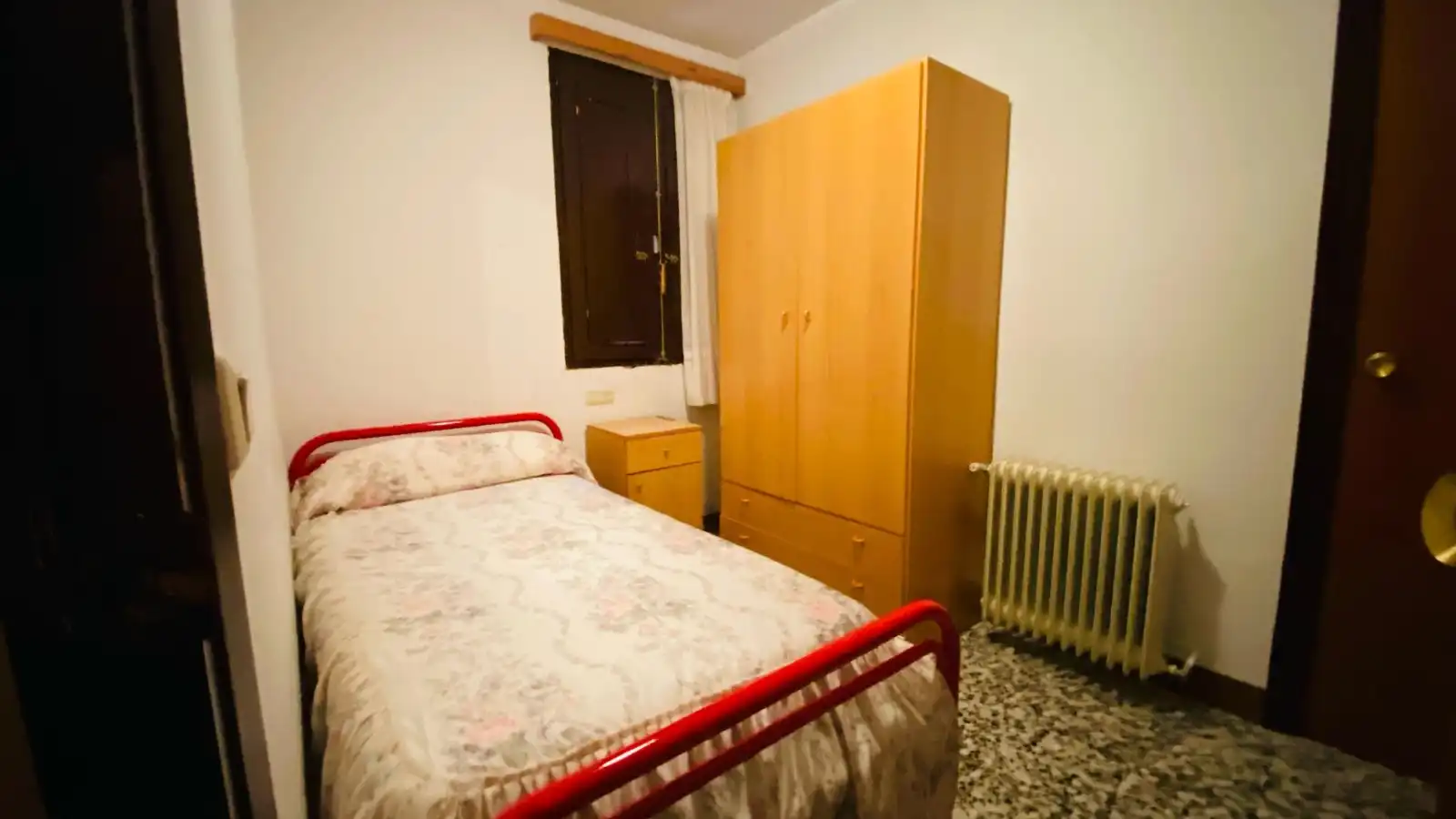 Dormitori de Casa o xalet en venda en Forcall amb Calefacció, Terrassa i Traster