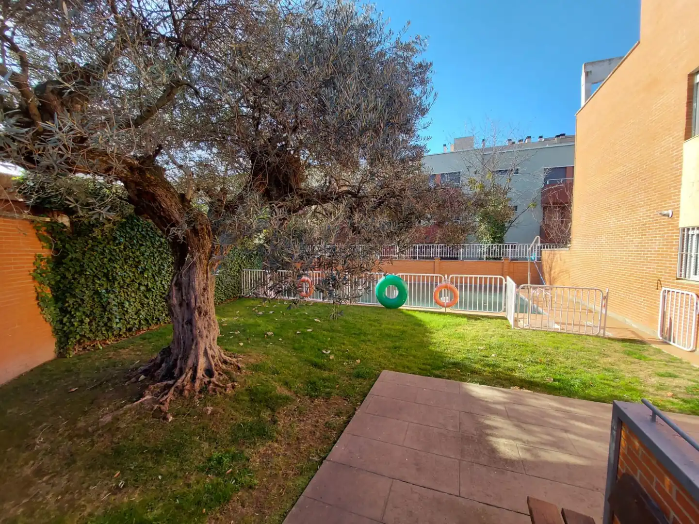 Jardín de Casa o chalet en venta en  Logroño con Aire acondicionado, Calefacción y Jardín privado