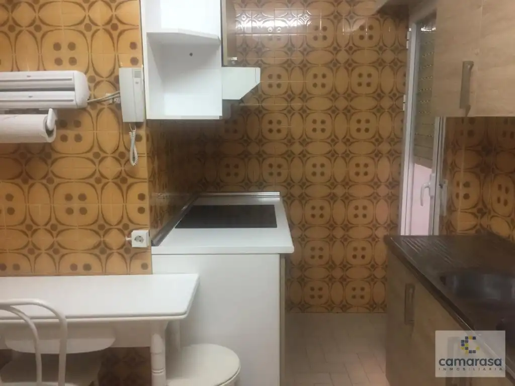 Küche von Wohnung zur Miete in Ávila mit Möbliert, Ofen und Waschmaschine