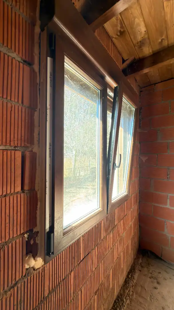 Vista exterior de Casa o xalet en venda en Garrafe de Torío amb Jardí privat i Traster