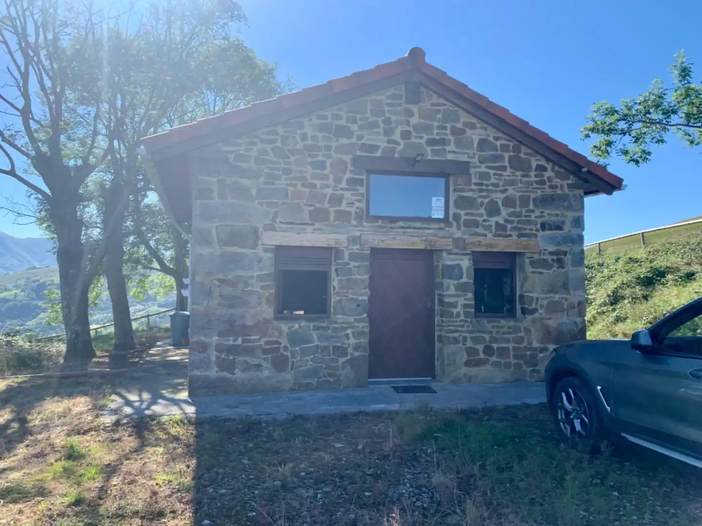 Vista exterior de Casa o chalet en venta en San Roque de Riomiera con Jardín privado