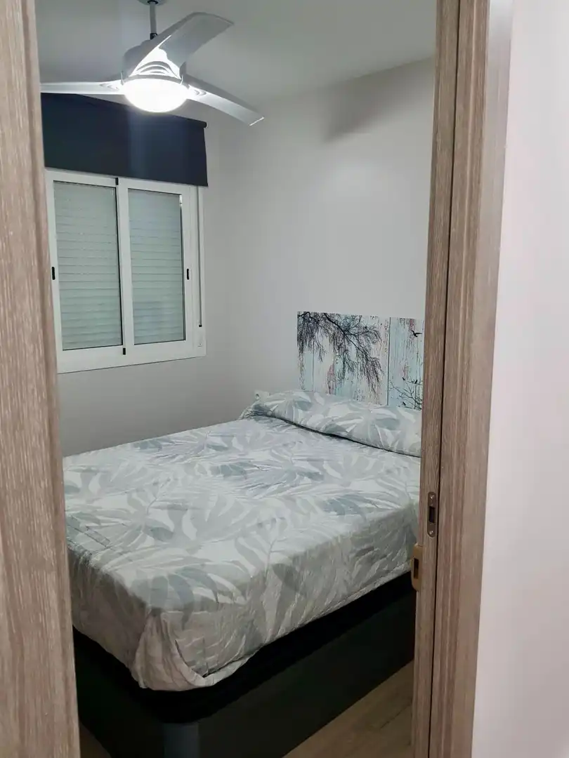 Habitación de Piso en venta en Málaga con Aire acondicionado y Amueblado