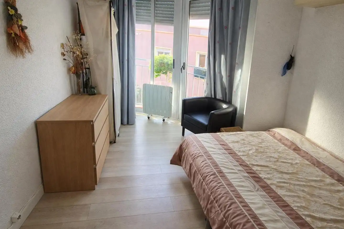 Habitación de Piso en venta en Elche / Elx con Balcón