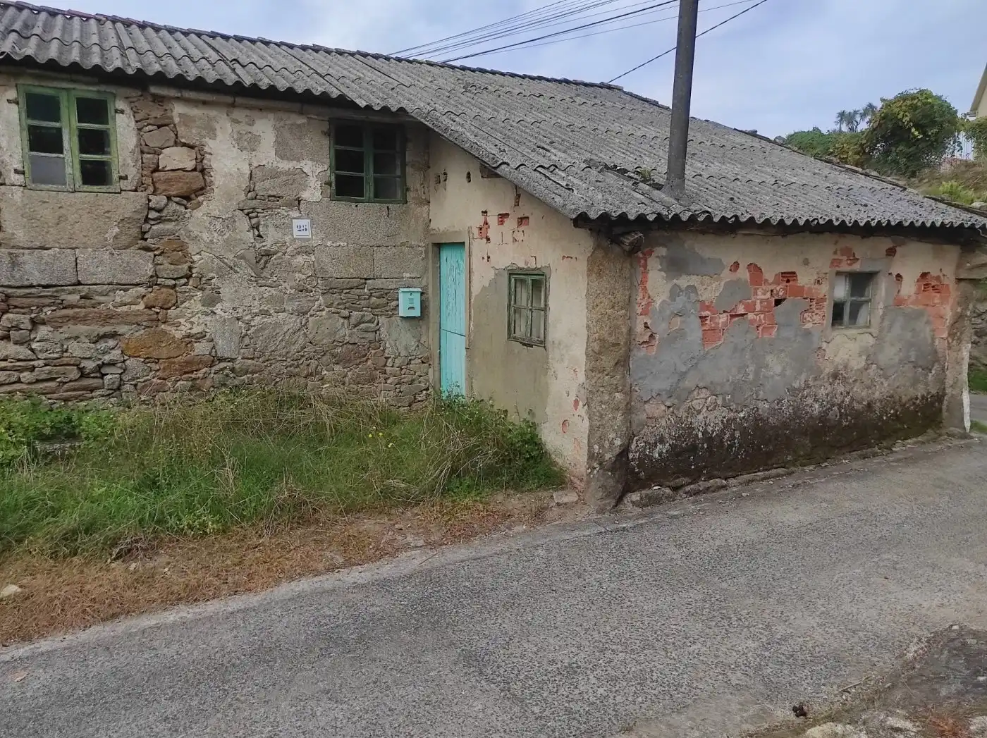 Vista exterior de Casa o xalet en venda en Santiago de Compostela 