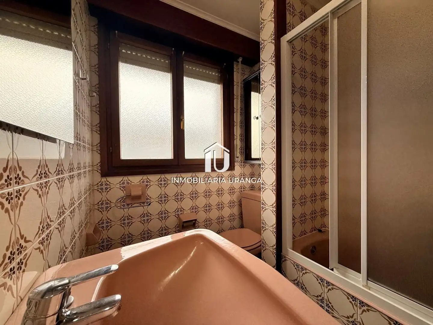 Vista exterior de Piso en venta en Laredo con Calefacción, Terraza y Trastero