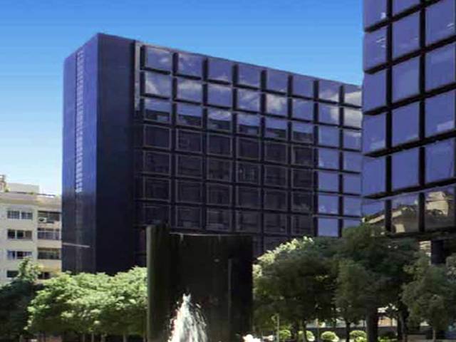 Oficina en Alquiler en Diagonal en Barri de les Corts