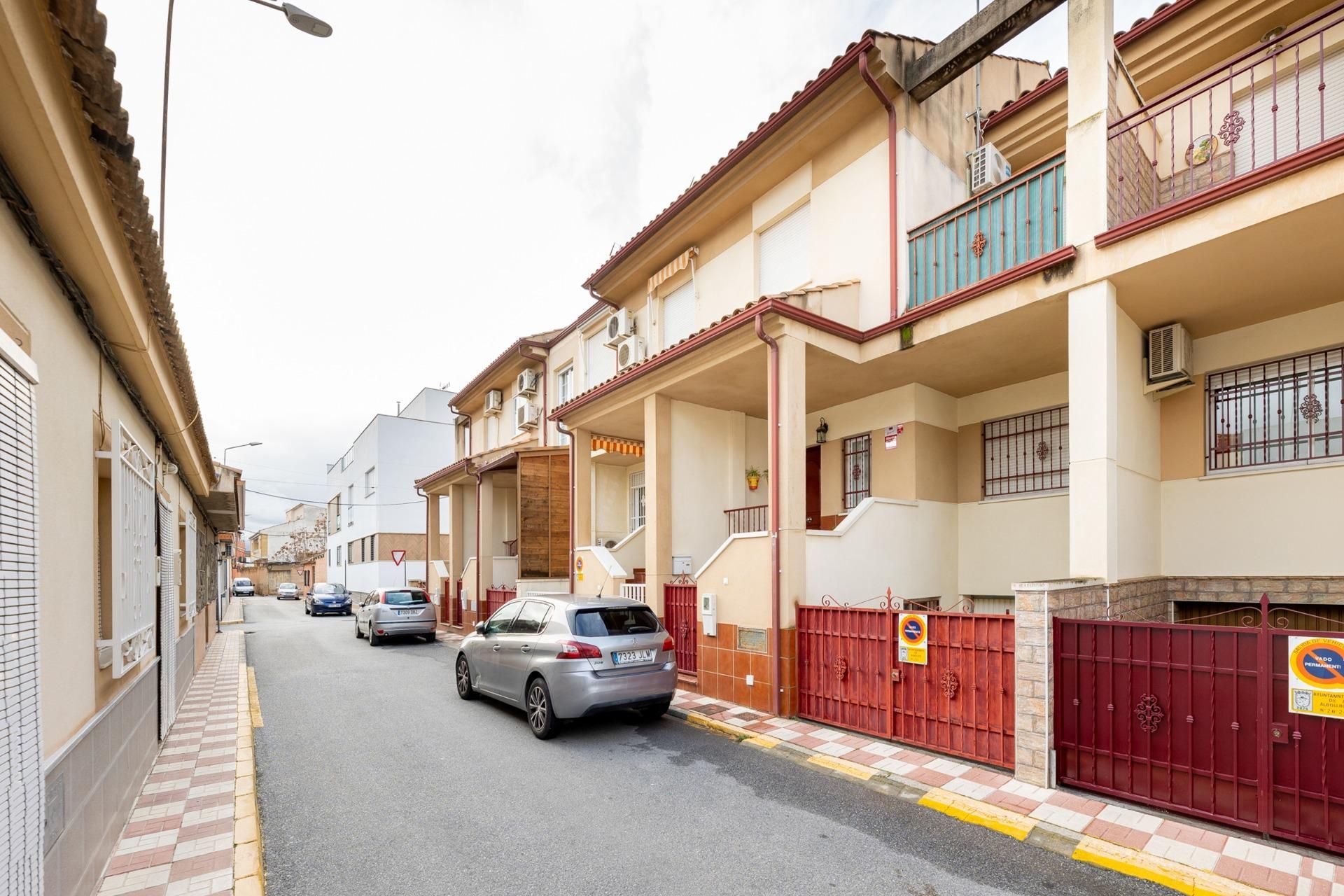 Einfamilien-Reihenhaus zum verkauf in Calle GENIL